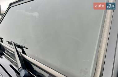 Позашляховик / Кросовер Mercedes-Benz G-Class 2017 в 