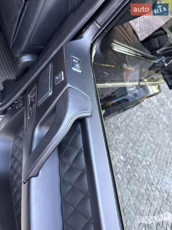 Внедорожник / Кроссовер Mercedes-Benz G-Class 2017 в Днепре