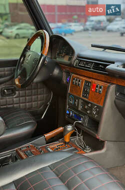 Внедорожник / Кроссовер Mercedes-Benz G-Class 2000 в 