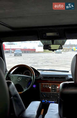 Внедорожник / Кроссовер Mercedes-Benz G-Class 2000 в 