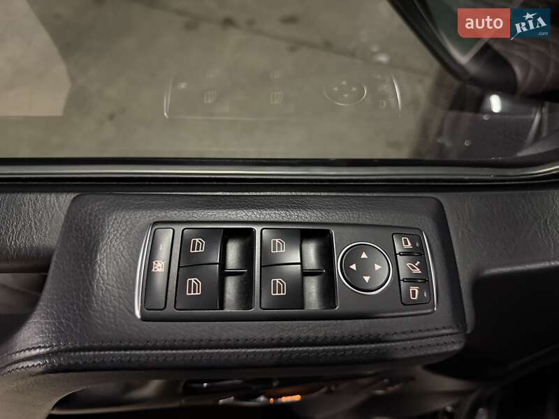 Внедорожник / Кроссовер Mercedes-Benz G-Class 2014 в Киеве