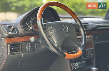 Внедорожник / Кроссовер Mercedes-Benz G-Class 2000 в 