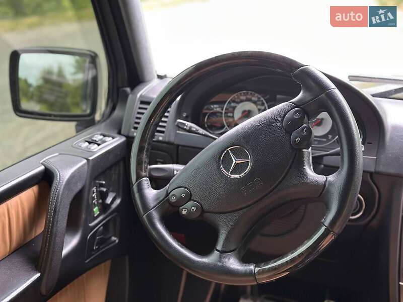 Внедорожник / Кроссовер Mercedes-Benz G-Class 2009 в Киеве