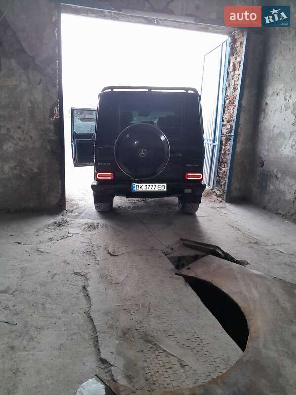 Внедорожник / Кроссовер Mercedes-Benz G-Class 2001 в Корце