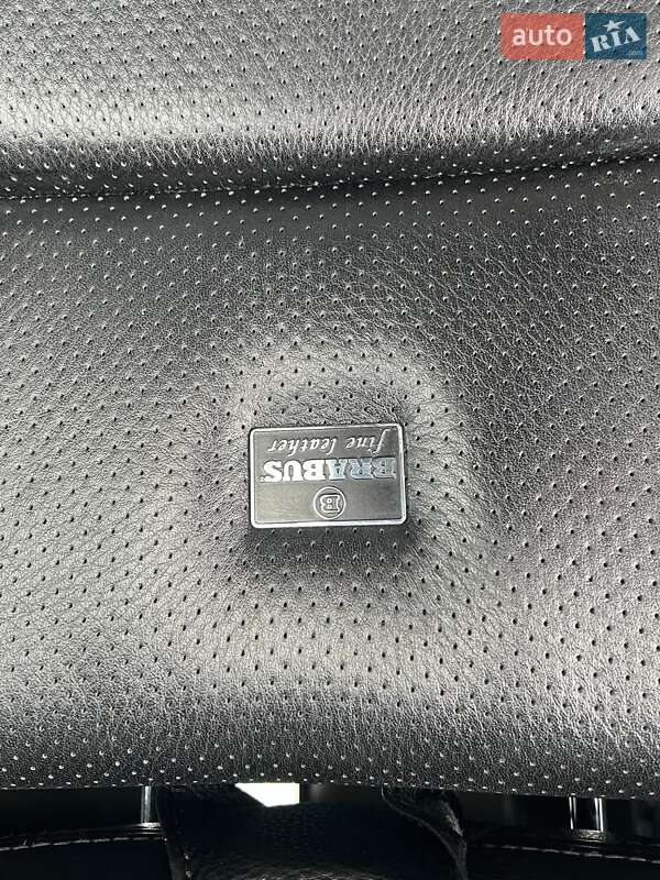 Внедорожник / Кроссовер Mercedes-Benz G-Class 2011 в Киеве