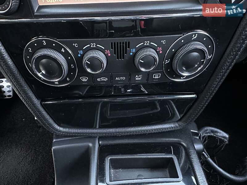 Внедорожник / Кроссовер Mercedes-Benz G-Class 2010 в Киеве