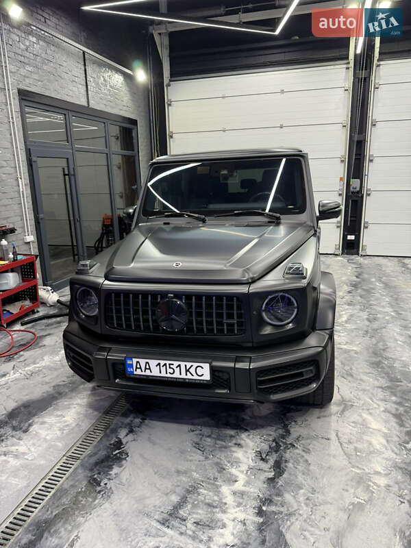 Mercedes-Benz G-Class 2023