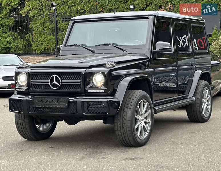 Mercedes-Benz G-Class 2011