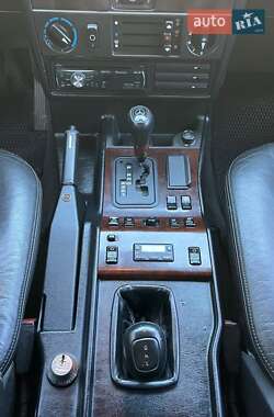 Внедорожник / Кроссовер Mercedes-Benz G-Class 2000 в 