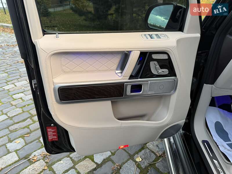 Позашляховик / Кросовер Mercedes-Benz G-Class 2021 в Києві фото 76 Позашляховик / Кросовер Mercedes-Benz G-Class 2021 в Києві