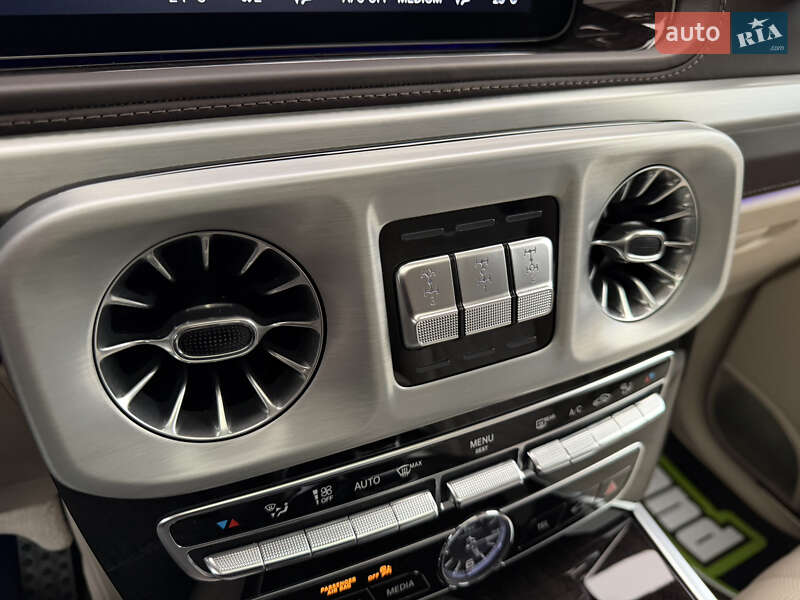 Позашляховик / Кросовер Mercedes-Benz G-Class 2022 в Києві