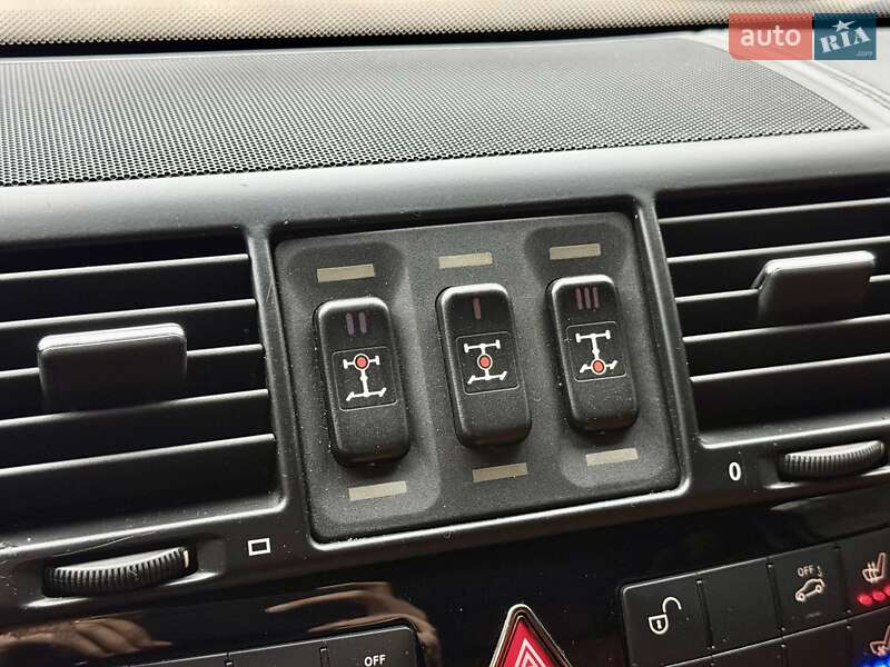 Позашляховик / Кросовер Mercedes-Benz G-Class 2010 в Харкові фото 22 Позашляховик / Кросовер Mercedes-Benz G-Class 2010 в Харкові