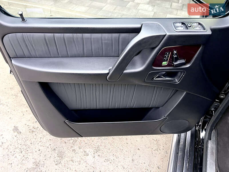 Позашляховик / Кросовер Mercedes-Benz G-Class 2005 в Києві фото 30 Позашляховик / Кросовер Mercedes-Benz G-Class 2005 в Києві