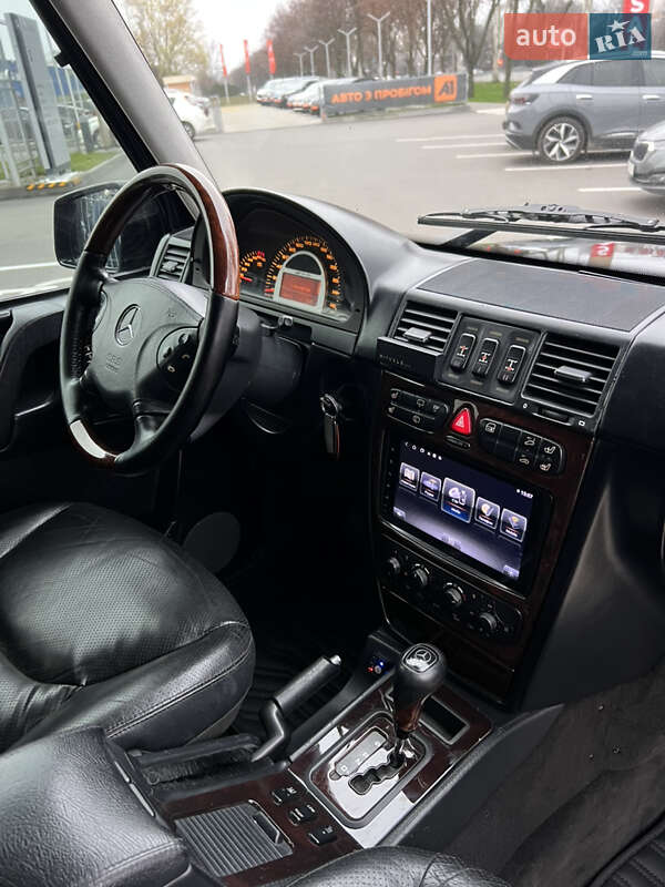 Позашляховик / Кросовер Mercedes-Benz G-Class 2001 в Дніпрі фото 18 Позашляховик / Кросовер Mercedes-Benz G-Class 2001 в Дніпрі