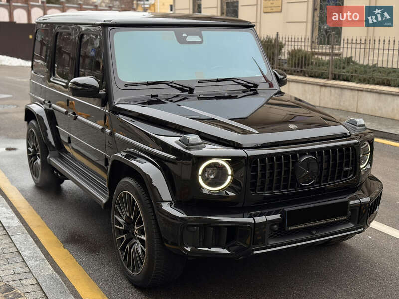 Mercedes-Benz G-Class 2025