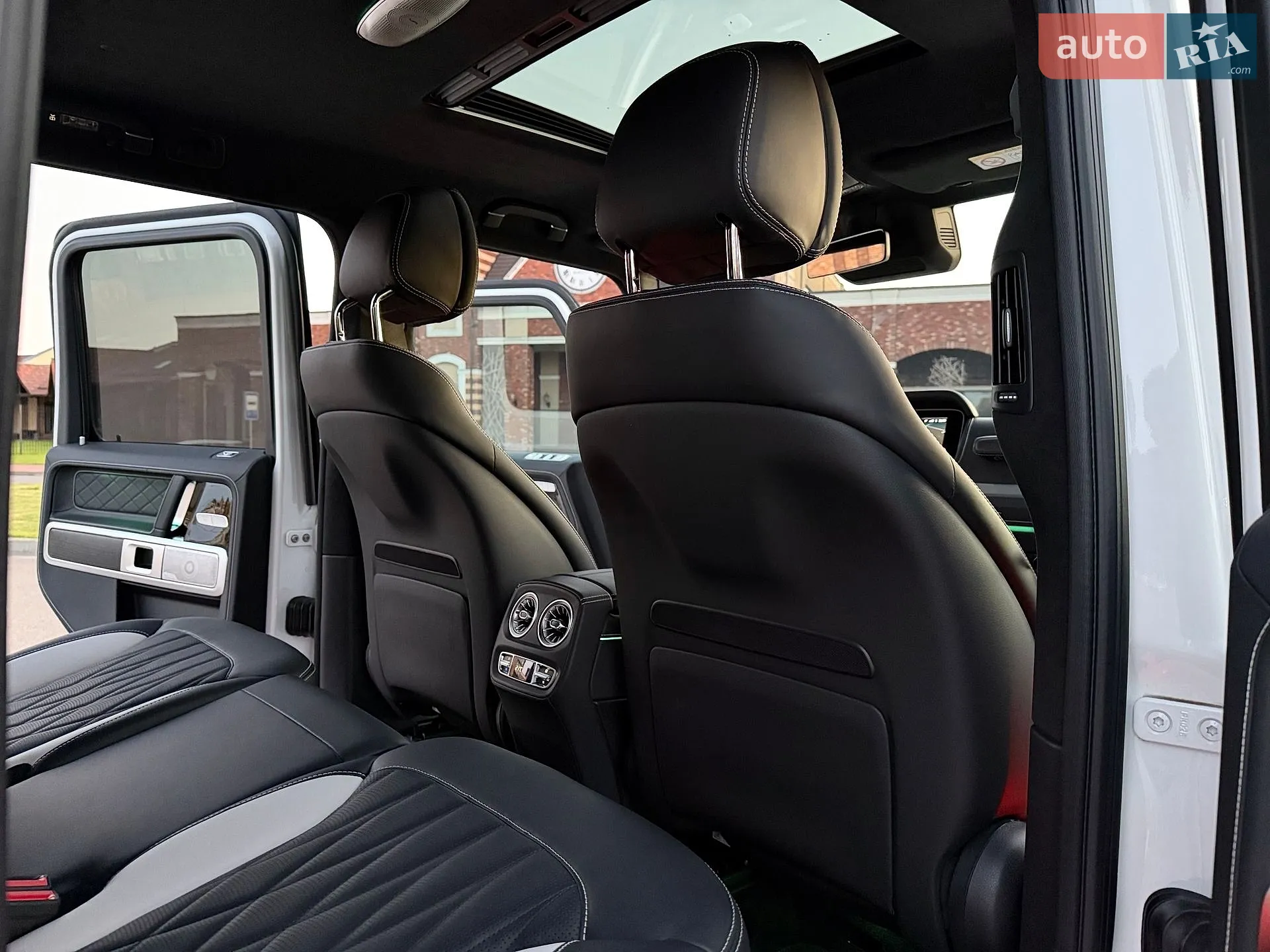 2025 Mercedes-Benz G-klasse - мініатюра 49