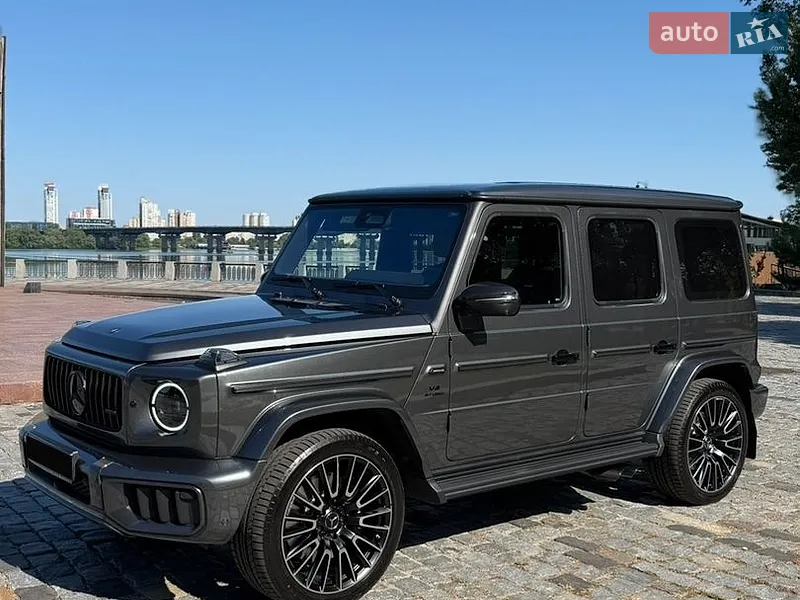 Mercedes-Benz G-Class
