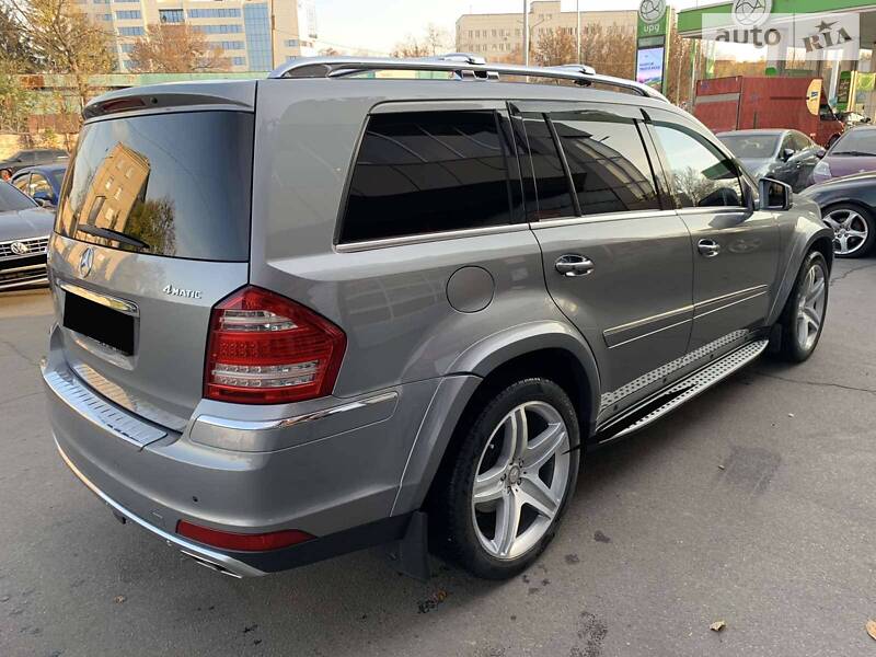 Mercedes benz gl 55 amg amg official