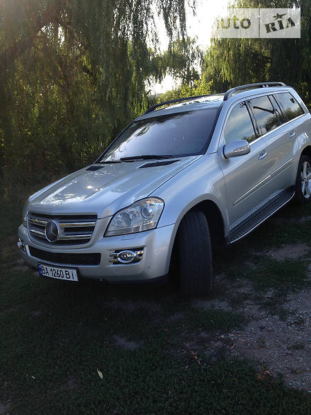 Внедорожник / Кроссовер Mercedes-Benz GL-Class 2007 в Ольшанке