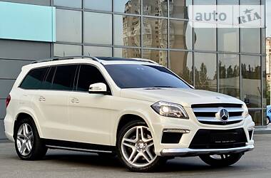 Позашляховик / Кросовер Mercedes-Benz GL-Class 2014 в 