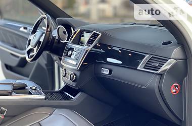 Позашляховик / Кросовер Mercedes-Benz GL-Class 2014 в 