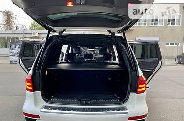 Позашляховик / Кросовер Mercedes-Benz GL-Class 2014 в 