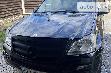 Позашляховик / Кросовер Mercedes-Benz GL-Class 2008 в 