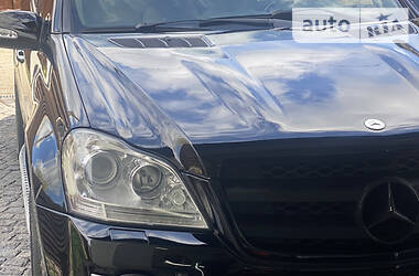 Позашляховик / Кросовер Mercedes-Benz GL-Class 2008 в 