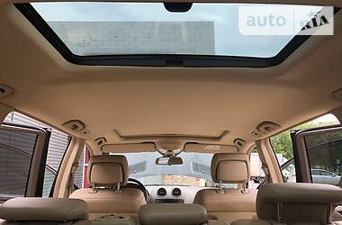 Позашляховик / Кросовер Mercedes-Benz GL-Class 2011 в 