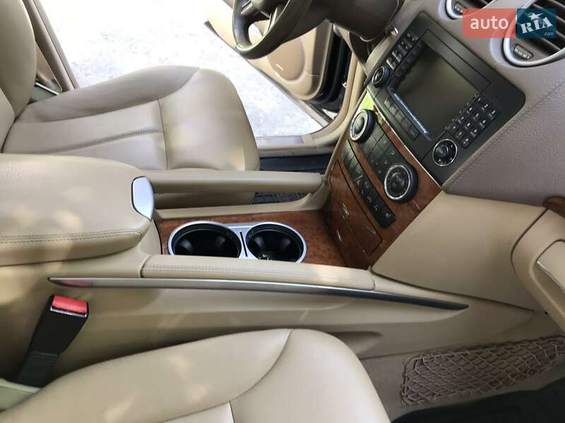 Позашляховик / Кросовер Mercedes-Benz GL-Class 2008 в Сумах