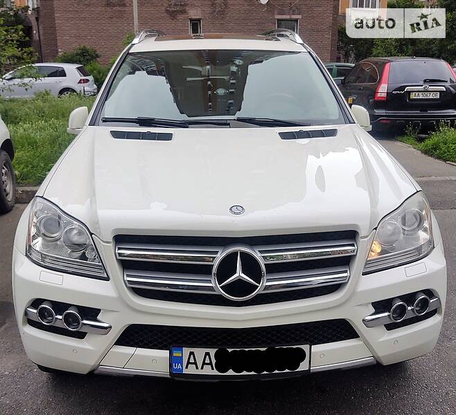 Внедорожник / Кроссовер Mercedes-Benz GL-Class 2010 в Киеве