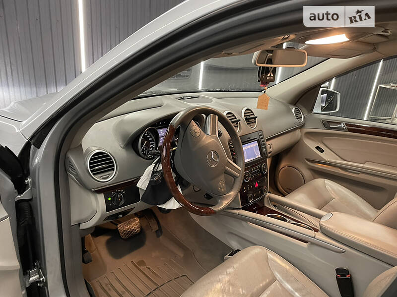 Внедорожник / Кроссовер Mercedes-Benz GL-Class 2011 в Ужгороде
