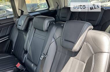 Позашляховик / Кросовер Mercedes-Benz GL-Class 2014 в 