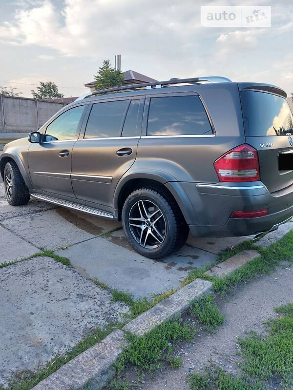 Внедорожник / Кроссовер Mercedes-Benz GL-Class 2007 в Николаеве