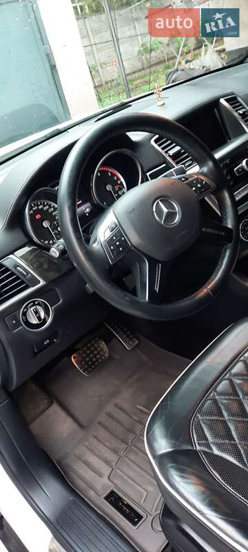 Внедорожник / Кроссовер Mercedes-Benz GL-Class 2014 в Херсоне фото 16 Внедорожник / Кроссовер Mercedes-Benz GL-Class 2014 в Херсоне