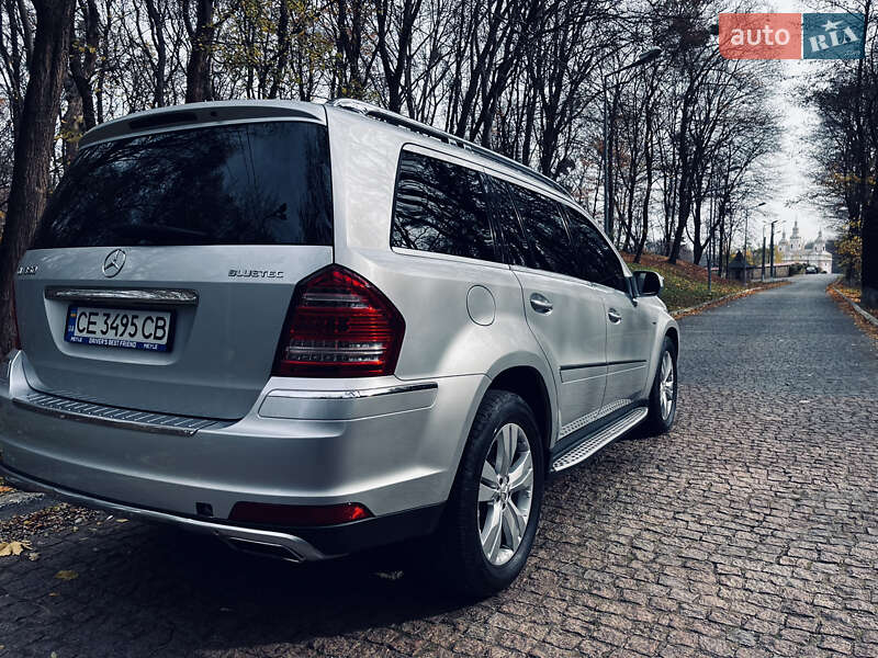 Внедорожник / Кроссовер Mercedes-Benz GL-Class 2010 в Черновцах