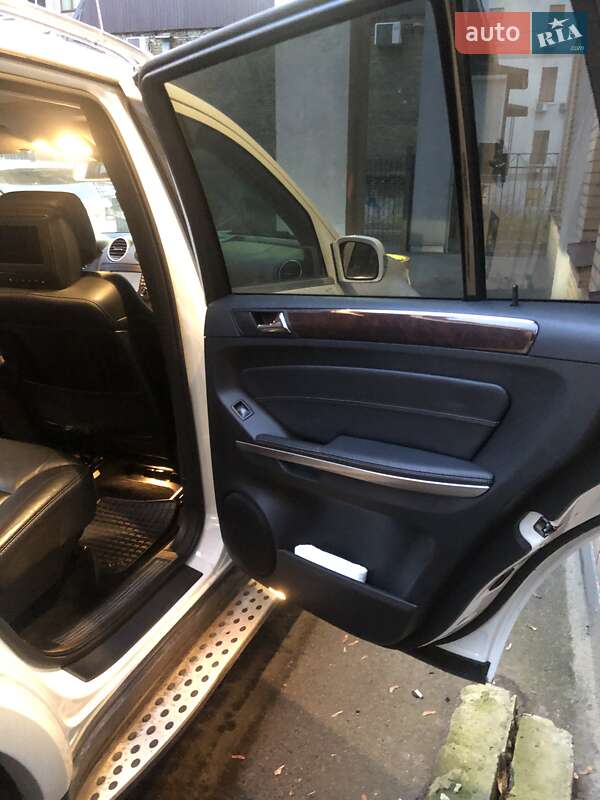 Внедорожник / Кроссовер Mercedes-Benz GL-Class 2007 в Киеве