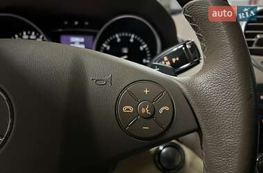 Позашляховик / Кросовер Mercedes-Benz GL-Class 2009 в 