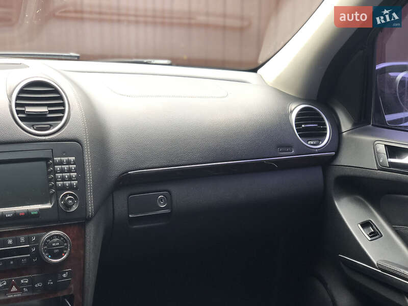 Внедорожник / Кроссовер Mercedes-Benz GL-Class 2006 в Тячеве