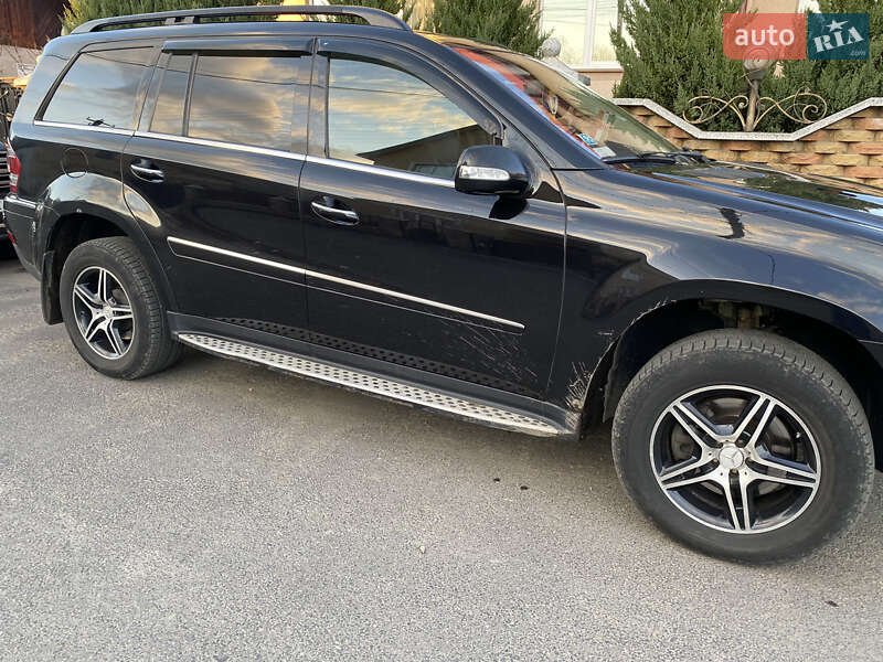 Внедорожник / Кроссовер Mercedes-Benz GL-Class 2007 в Тячеве