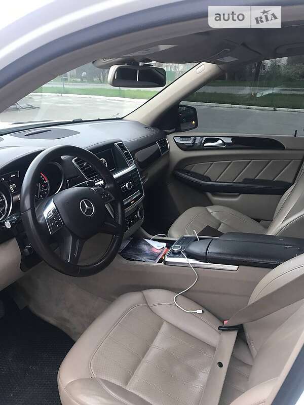 Внедорожник / Кроссовер Mercedes-Benz GL-Class 2014 в Броварах