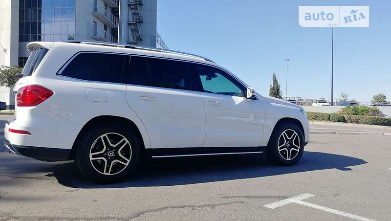 Позашляховик / Кросовер Mercedes-Benz GL-Class 2014 в Києві