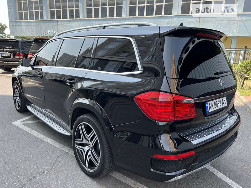 Позашляховик / Кросовер Mercedes-Benz GL-Class 2014 в Києві