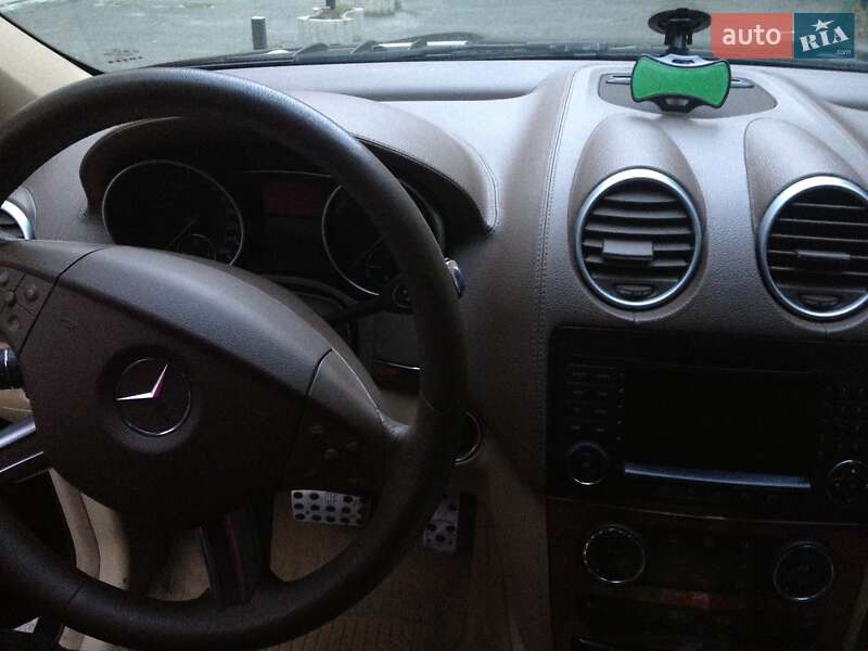 Внедорожник / Кроссовер Mercedes-Benz GL-Class 2006 в Киеве