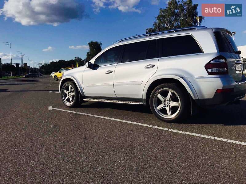 Внедорожник / Кроссовер Mercedes-Benz GL-Class 2008 в Обухове