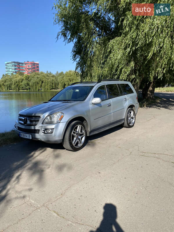 Внедорожник / Кроссовер Mercedes-Benz GL-Class 2006 в Ровно
