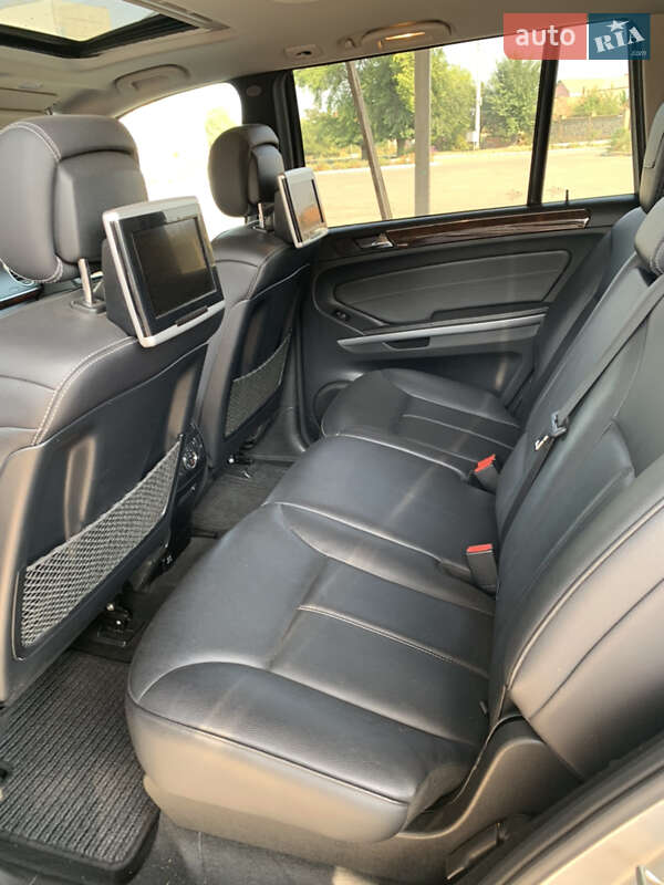 Позашляховик / Кросовер Mercedes-Benz GL-Class 2011 в Кривому Розі