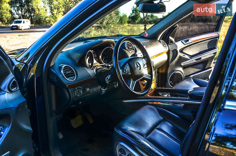 Внедорожник / Кроссовер Mercedes-Benz GL-Class 2009 в Козельце