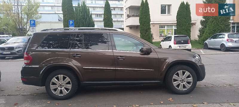 Внедорожник / Кроссовер Mercedes-Benz GL-Class 2011 в Ужгороде фото 5 Внедорожник / Кроссовер Mercedes-Benz GL-Class 2011 в Ужгороде