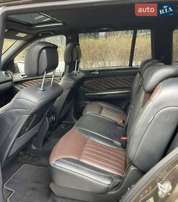 Внедорожник / Кроссовер Mercedes-Benz GL-Class 2011 в Ужгороде фото 11 Внедорожник / Кроссовер Mercedes-Benz GL-Class 2011 в Ужгороде